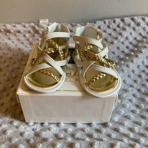Michael Kohrs baby sandals size 3